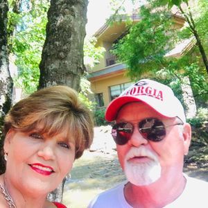 Meet your Posher, Connie